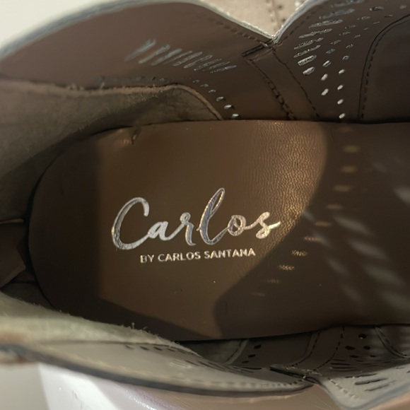 💓Size 9 Carlos Santana taupe color - Picture 8 of 8